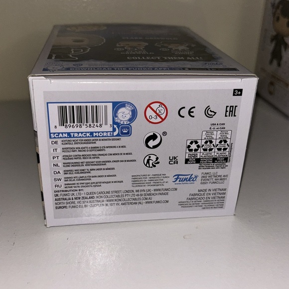 Clark Griswold FYE Exclusive Funko Pop - Picture 2 of 3